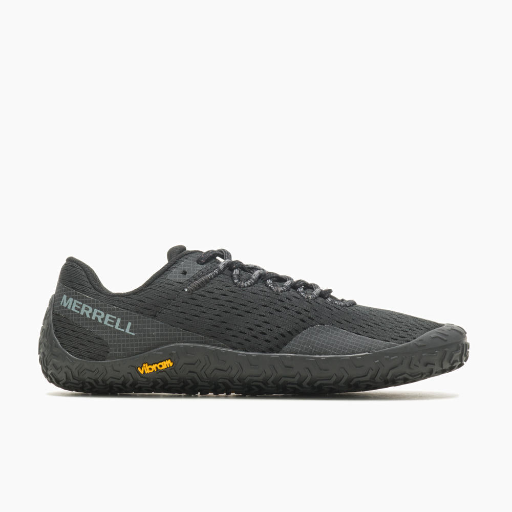 Barfußschuhe Merrell Vapor Glove 6 in Schwarz für Damen, rechte Ansicht, erhältlich in unserem Onlineshop für Barfußschuhe. Flexibles Design für ein barfußähnliches Laufgefühl und optimalen Komfort bei allen Aktivitäten.
