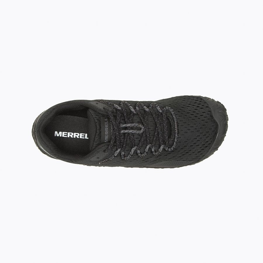 Barfußschuhe Merrell Vapor Glove 6 in Schwarz für Damen, Ansicht von oben, erhältlich in unserem Onlineshop für Barfußschuhe. Ergonomisches Design für natürlichen Komfort und eine perfekte Passform bei jedem Schritt.