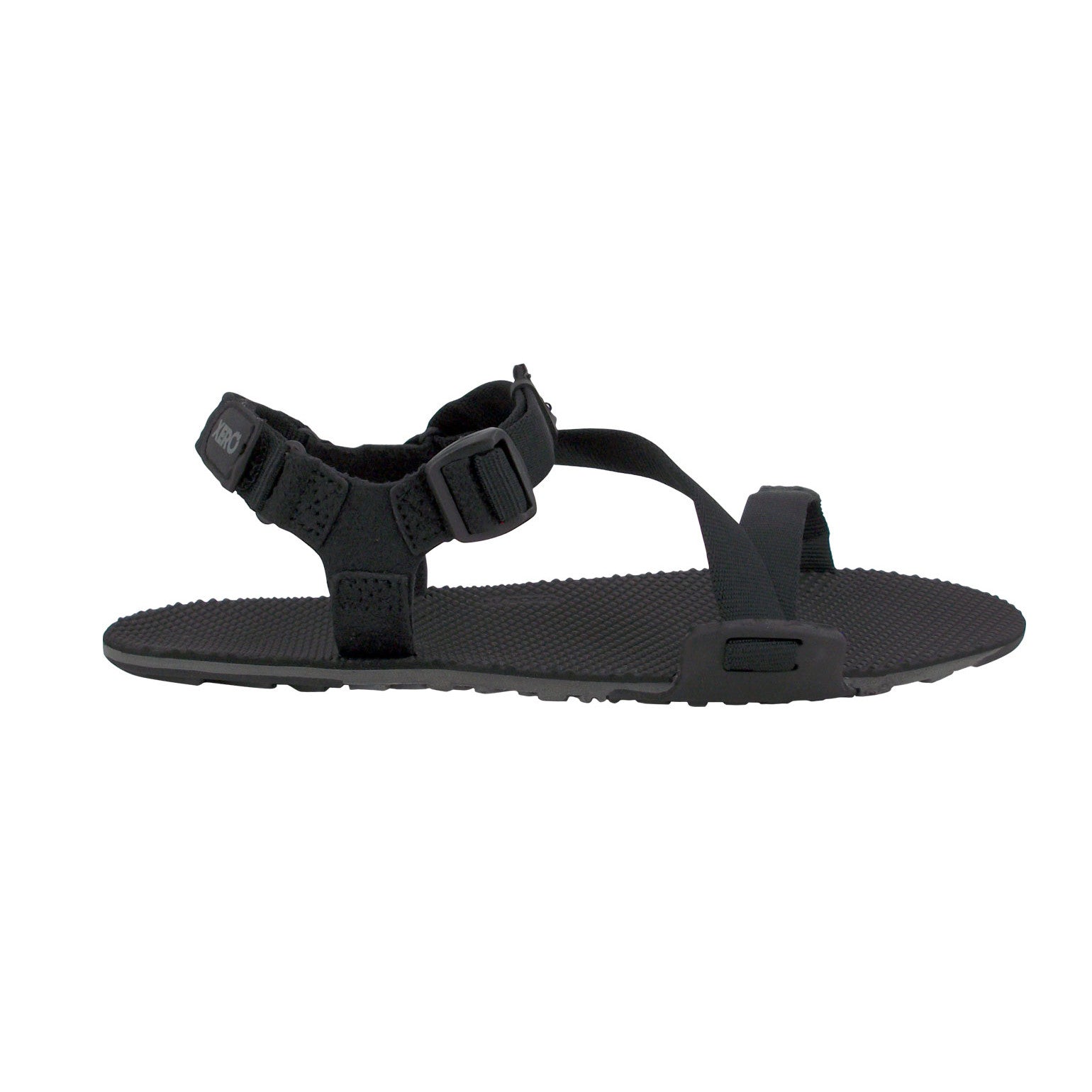 Xero Shoes Naboso Trail Barfußschuhe Sandalen in Schwarz von der rechten Seite im Onlineshop für Barfußschuhe
