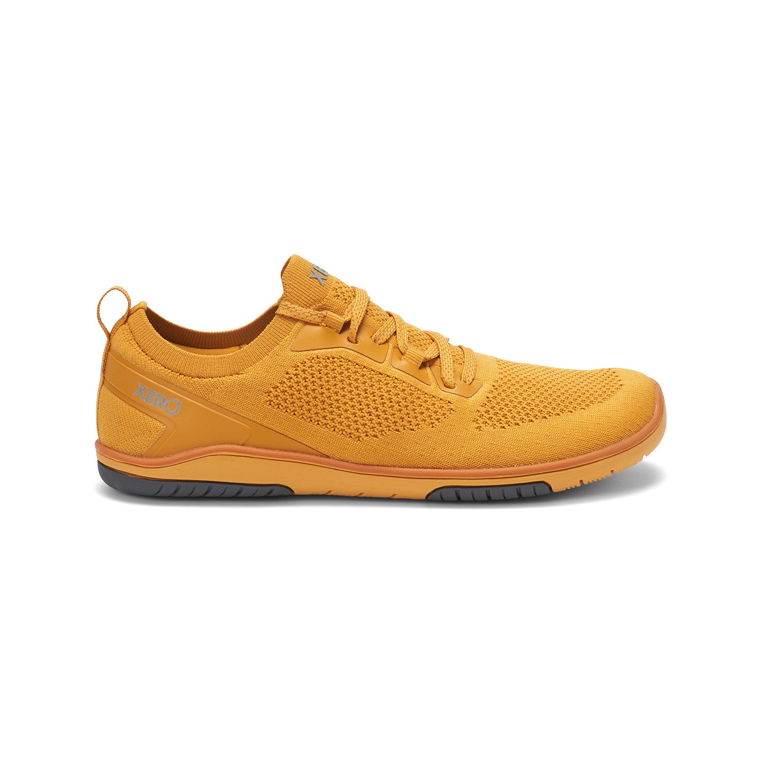 Xero Shoes Nexus Knit Sneaker in Gold für Damen, rechte Seitenansicht, atmungsaktiv und flexibel, ideal für unseren Onlineshop für Barfußschuhe.