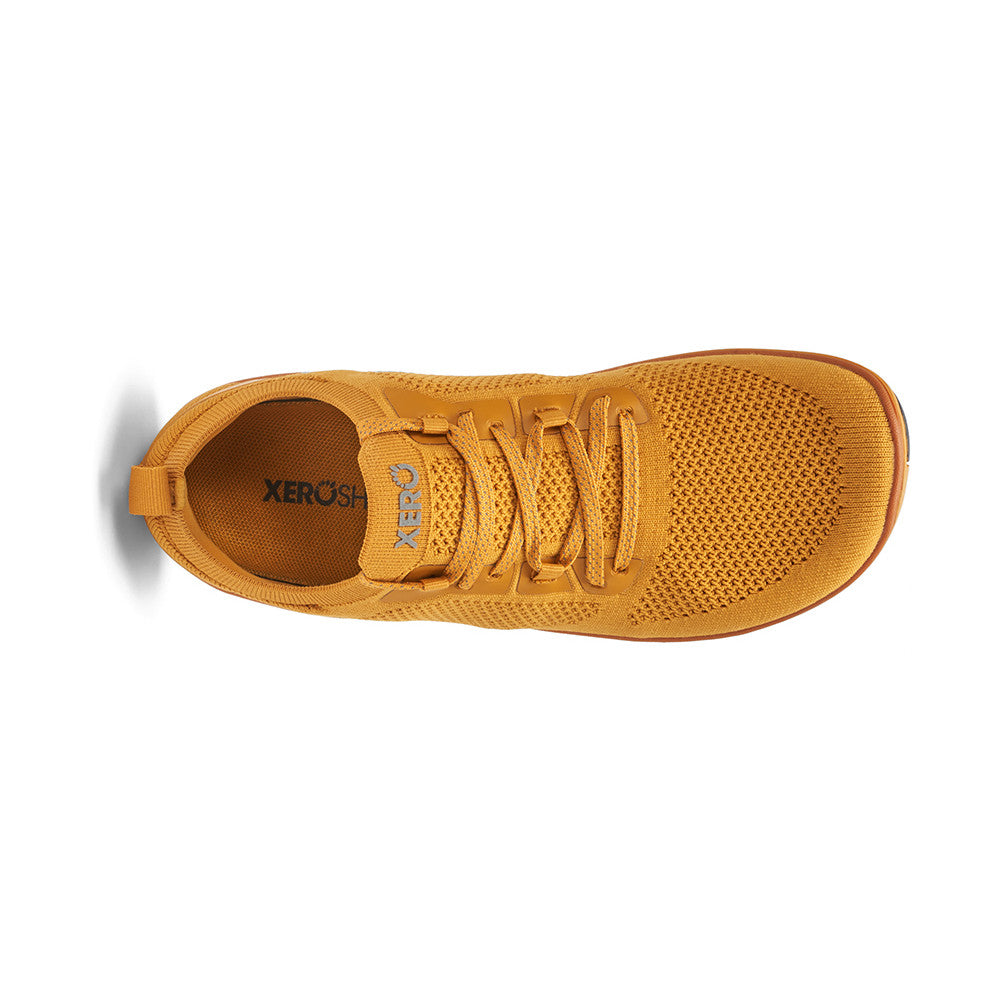Xero Shoes Nexus Knit Sneaker in Gold für Damen, top Ansicht, atmungsaktiv und flexibel, ideal für Alltag und Sport im Onlineshop für Barfußschuhe.