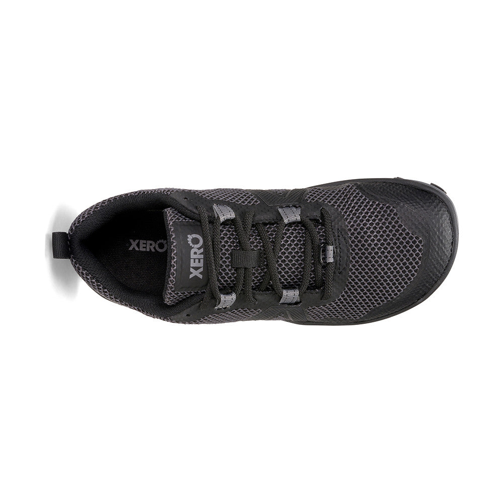 Draufsicht der Xero Shoes Scrambler Low Barfußschuhe in Schwarz für Damen als Wanderschuhe im Onlineshop für Barfußschuhe