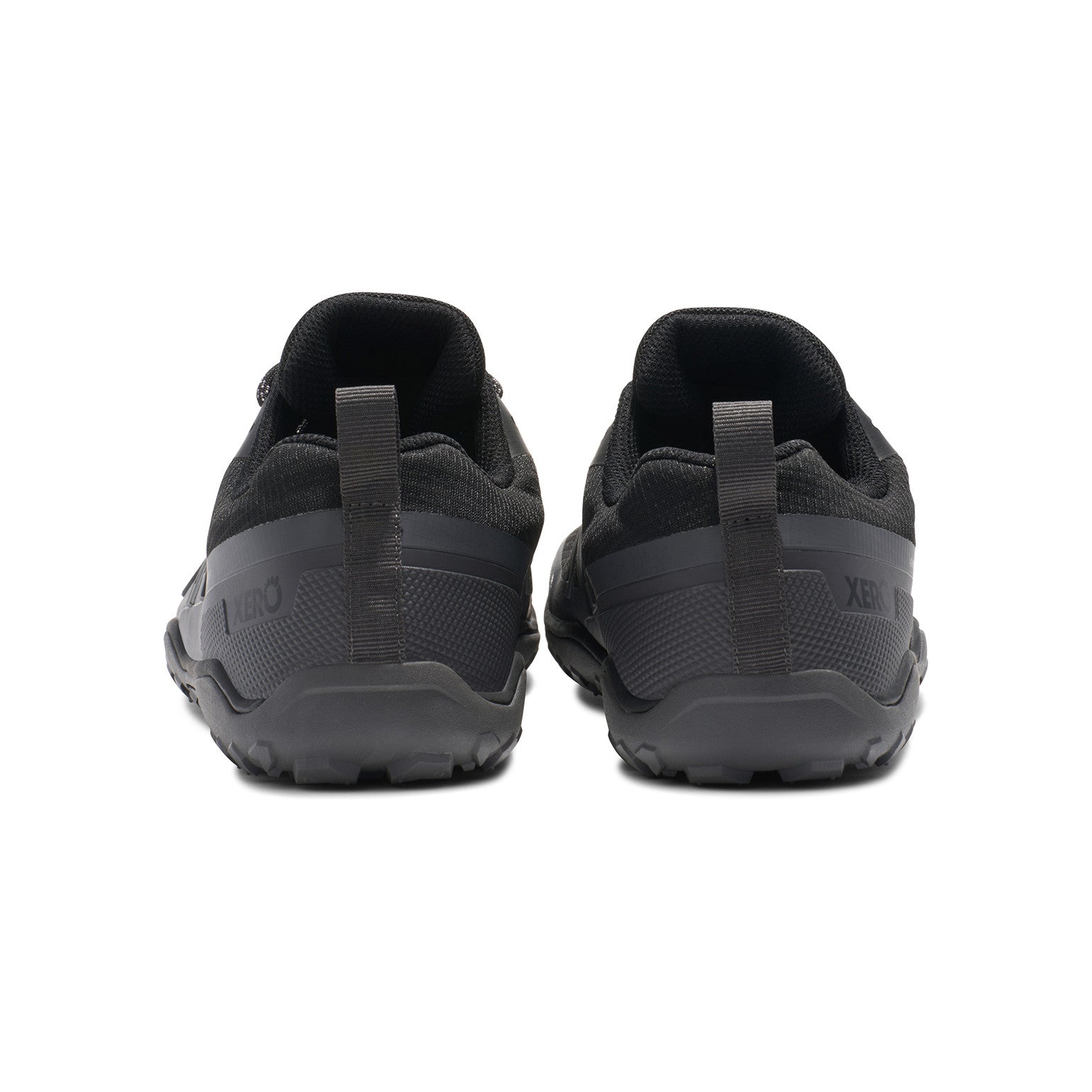 Xero Shoes Scrambler Trail Low WP Barfußschuhe für Herren, wasserdichte Wanderschuhe, Rückansicht im Onlineshop