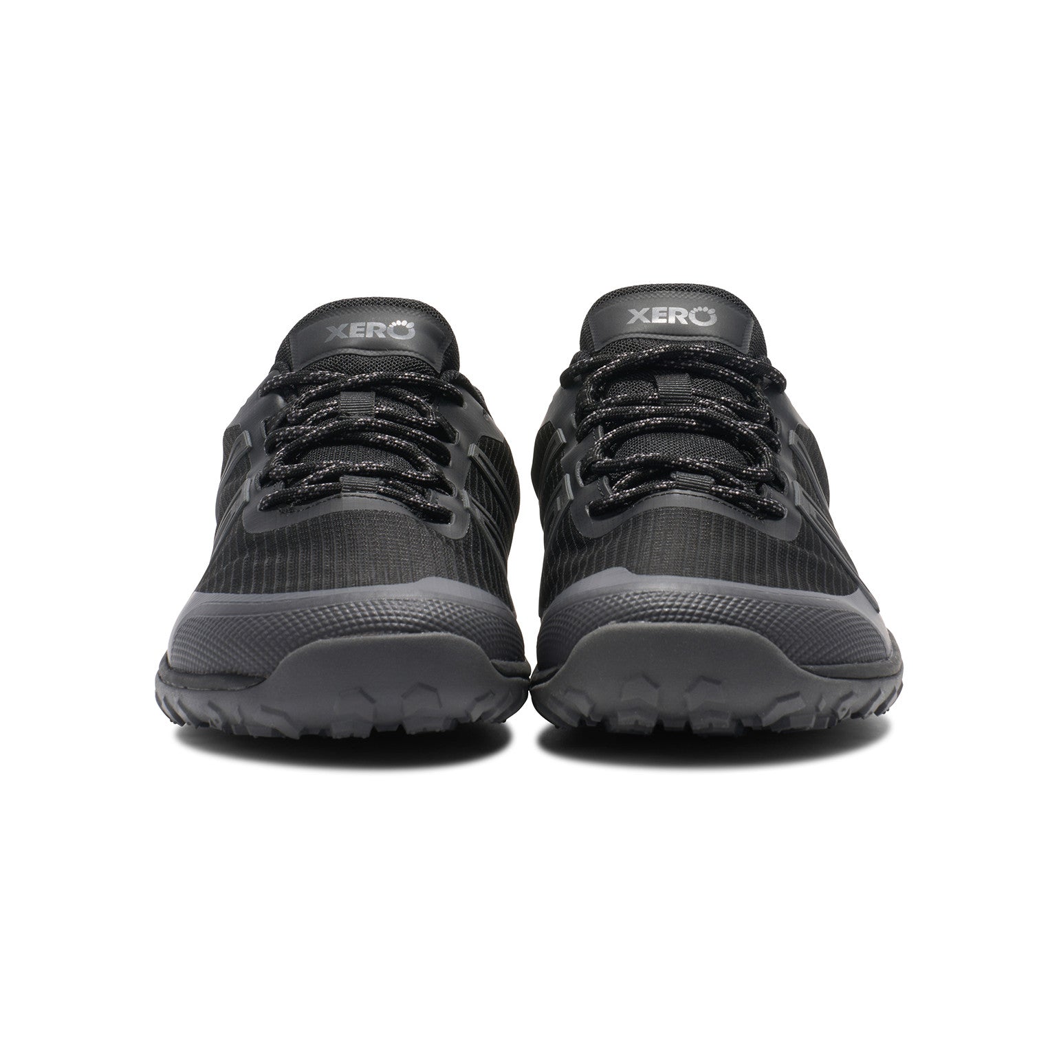 Xero Shoes Scrambler Trail Low WP Barfußschuhe für Herren, wasserdichte Wanderschuhe, Frontansicht im Onlineshop