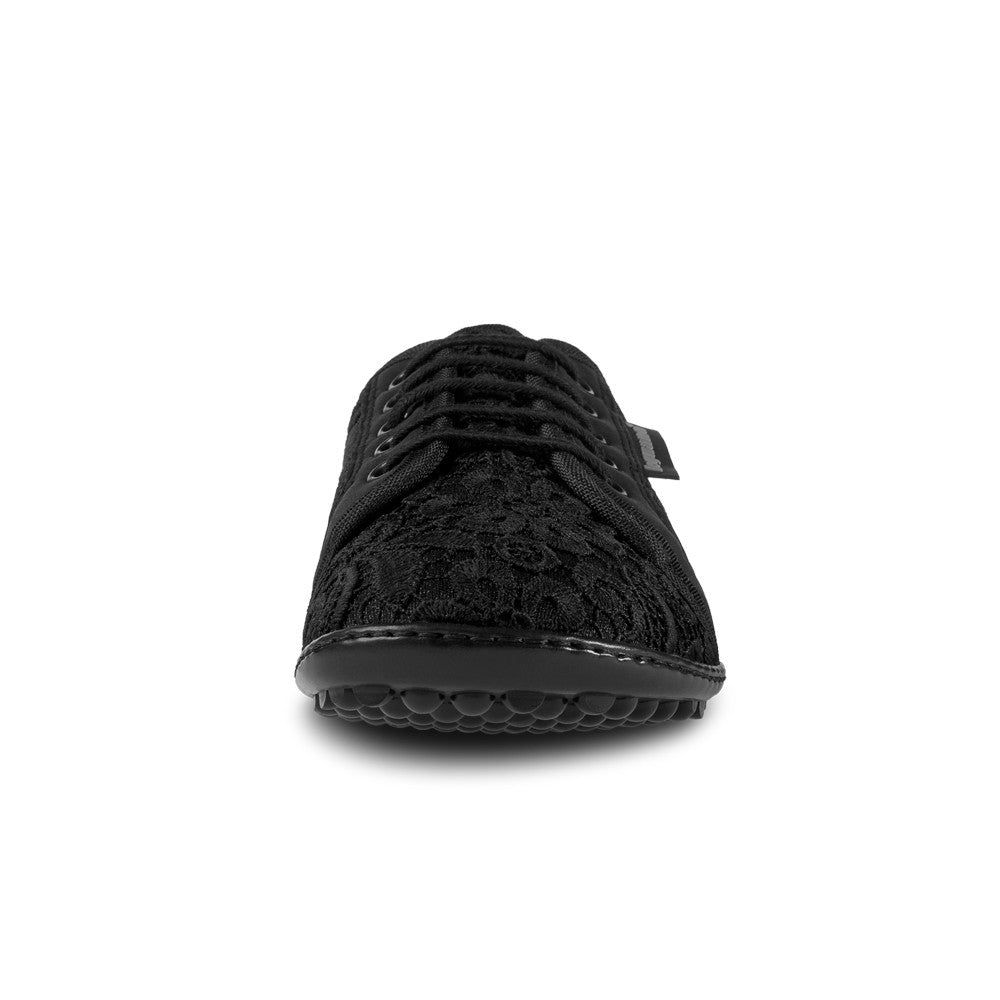 leguano Amalfi Nero schwarz elegante Barfußschuhe, vorderseitig präsentiert, ideal für Hochzeit und Feier im Onlineshop für Barfußschuhe erhältlich