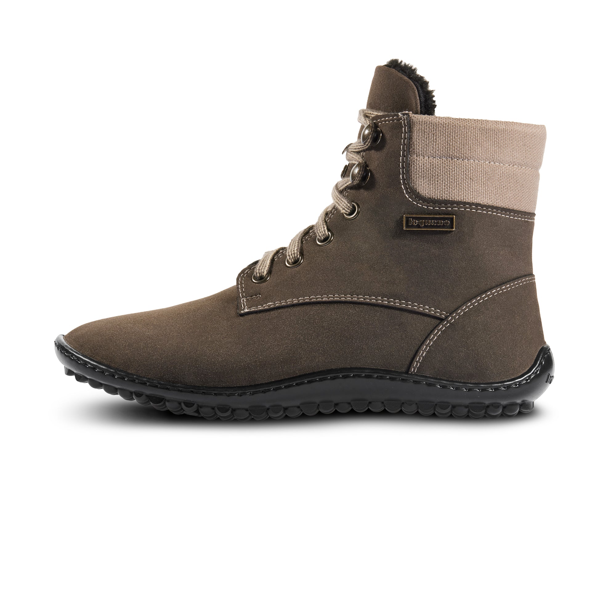 Leguano Icebare Brown Warme Barfußschuhe – Linke Seitenansicht. Diese Winterstiefel bieten Schutz und Wärme bei kaltem Wetter und sorgen für ein natürliches Barfußgefühl. Jetzt im Onlineshop für Barfußschuhe erhältlich.