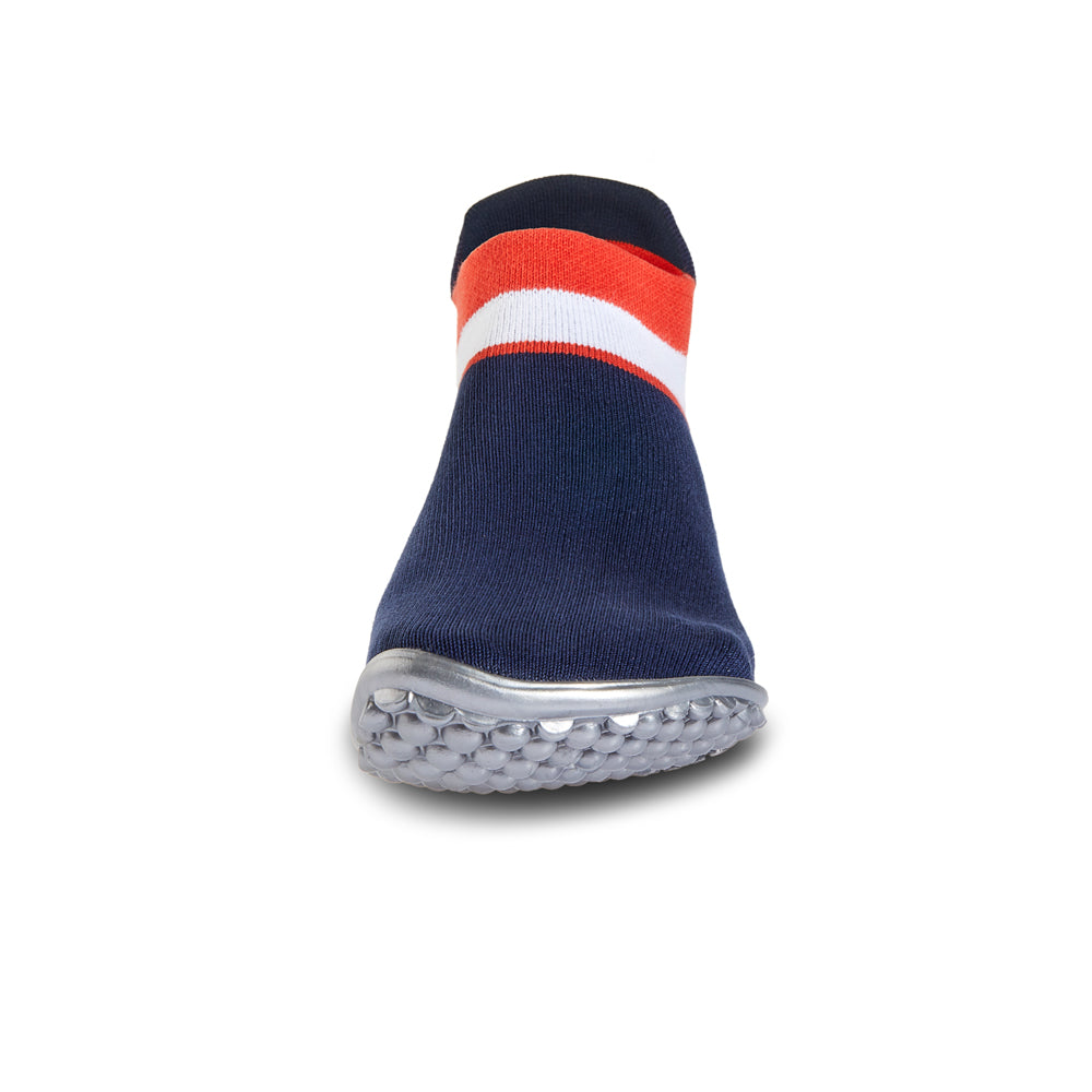 Leguano Sneaker in Blau und Rot mit weißem Bund, frontal abgebildet und ideal für ein bequemes Tragegefühl. Jetzt erhältlich im Onlineshop für Barfußschuhe.