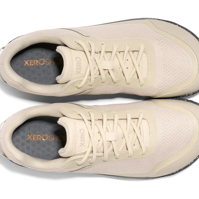 Xero Shoes Ridgeway Mesh Low Damen-Barfuß-Sneaker in Beige in der Draufsicht
