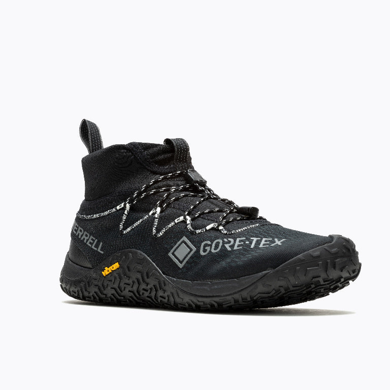 Barfußschuhe Trail Glove 7 GTX in Schwarz für Herren, Frontansicht, erhältlich in unserem Onlineshop für Barfußschuhe. Wasserdicht und flexibel für natürlichen Komfort und Schutz bei allen Outdoor-Aktivitäten.