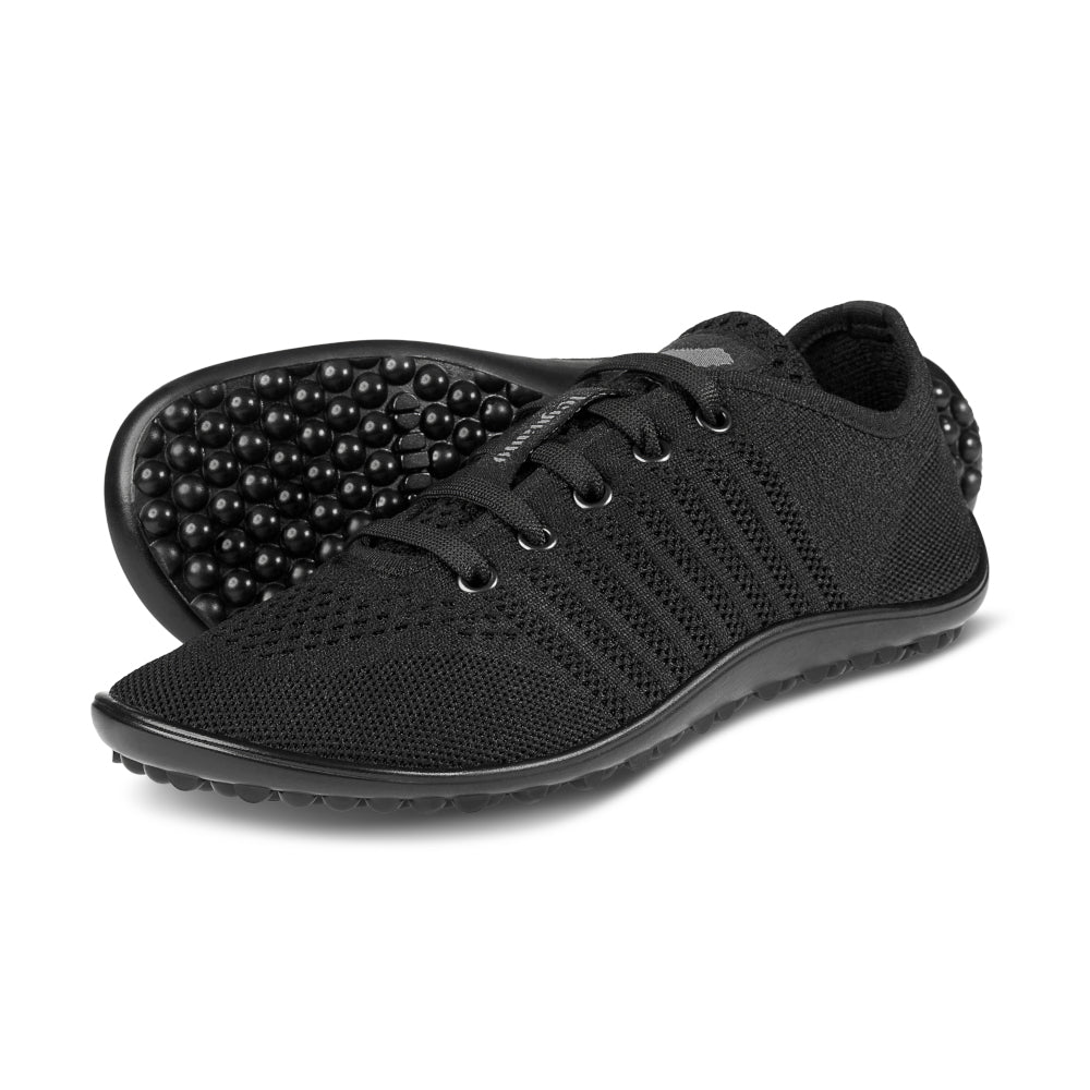 Leguano Go Black Sneaker Barfußschuhe – Eleganter schwarzer Sneaker mit flexiblem Tragekomfort für den Alltag. Jetzt im Onlineshop für Barfußschuhe erhältlich.