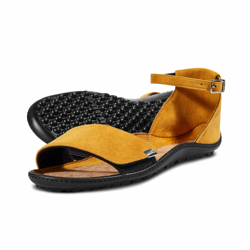 Leguano Jara Gelb Barfußschuhe Sandalen Damen – Diese leichten Sandalen sind ideal für warme Tage und bieten eine perfekte Kombination aus Stil und Komfort. Jetzt im Onlineshop für Barfußschuhe erhältlich.