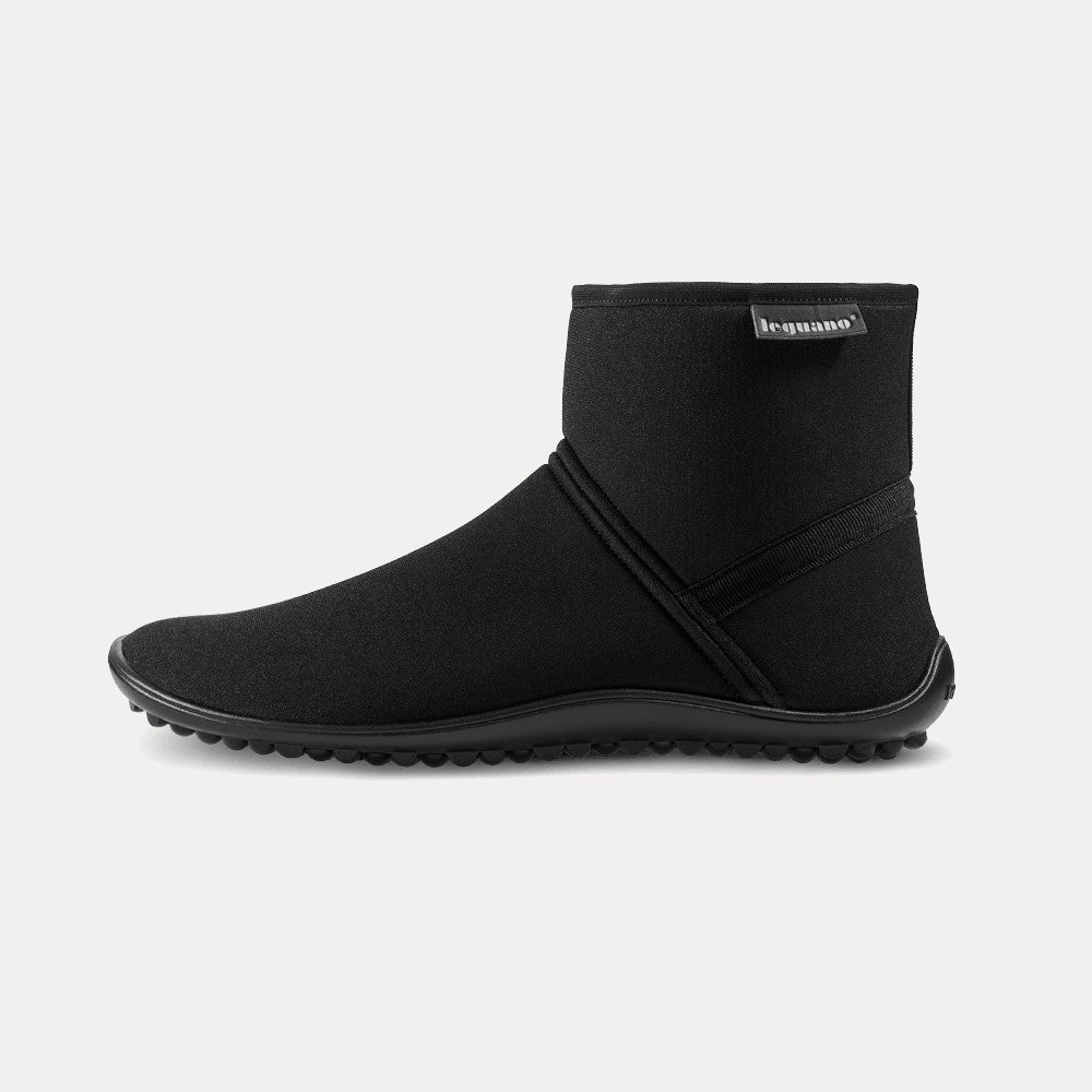 Barfußschuhe Leguano Thermo, linke Ansicht, perfekte Übergangsschuhe für Herbst und Frühling, warm und flexibel für natürlichen Komfort, erhältlich in unserem Onlineshop für Barfußschuhe.